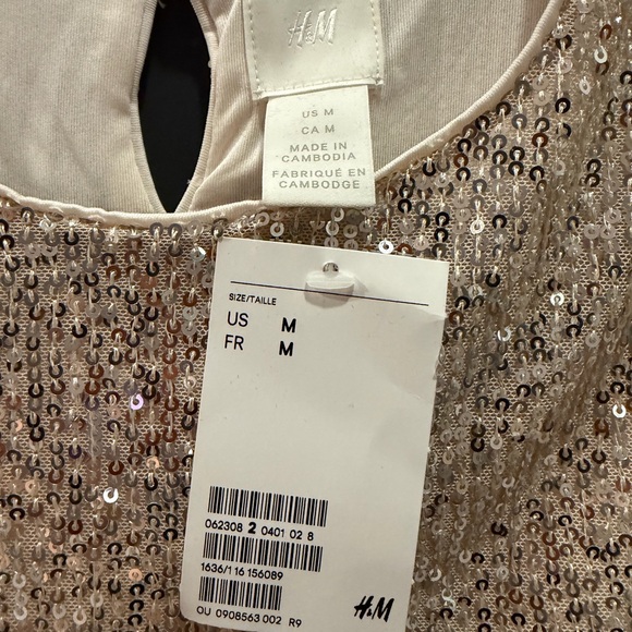 H&M Champagne Gold Sequin Short Sleeve Top – Women’s Size M NWT - Picture 5 of 7